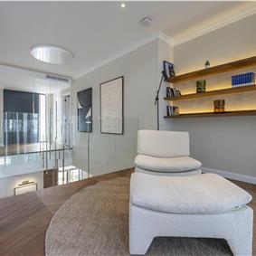 Selection of 5 bedroom seafront villas with heated pool on Ciovo near Trogir, sleeps 10